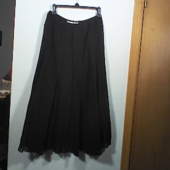 Ruby Rd. Dresses & Skirts - Ruby Rd. Gauze Swing Skirt Midi Length Black Elastic Waist Size 10 P